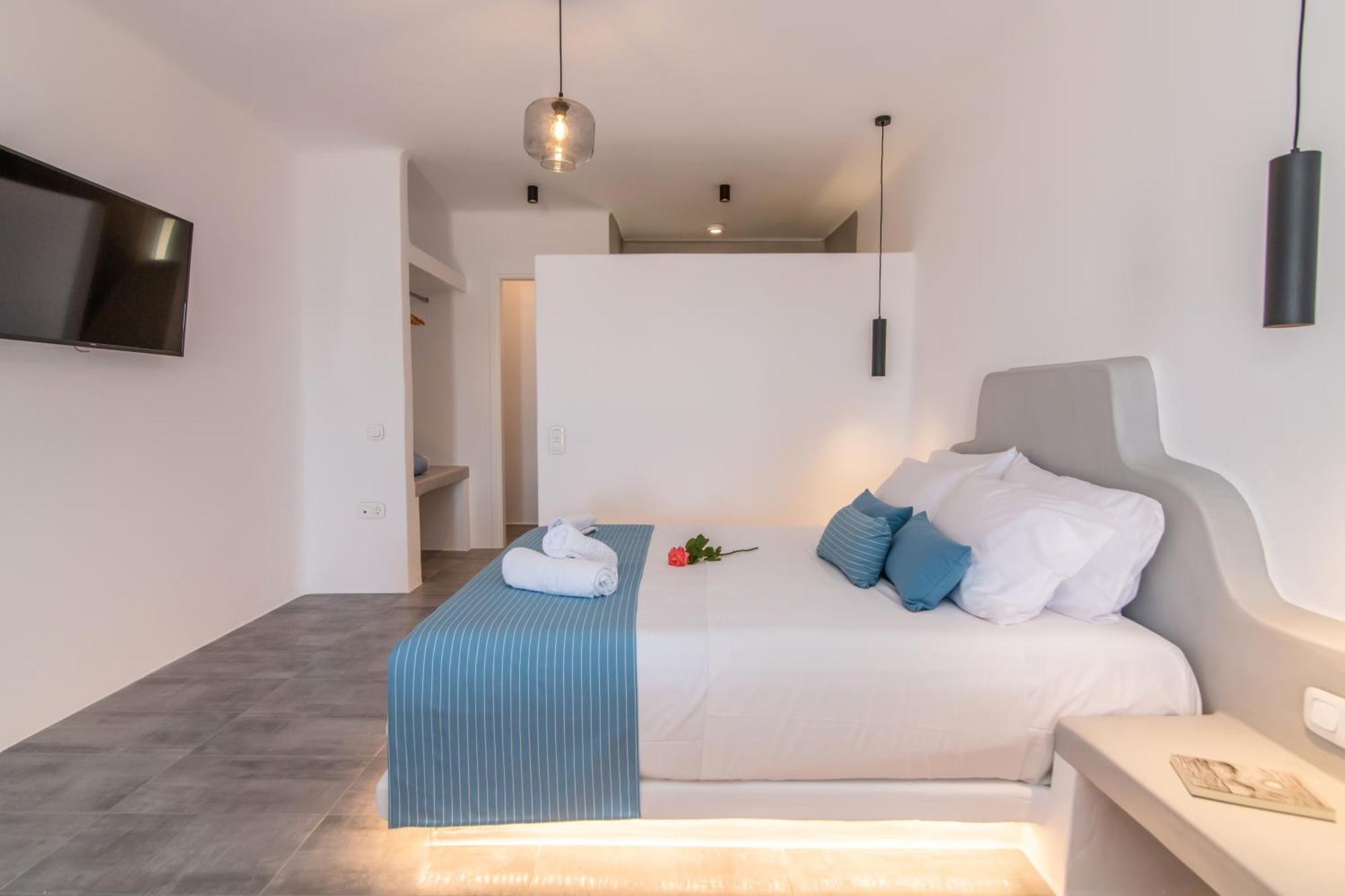 Παράθυρο στο Αιγαίο 2 - Small Suites Τήνος Δωμάτιο φωτογραφία