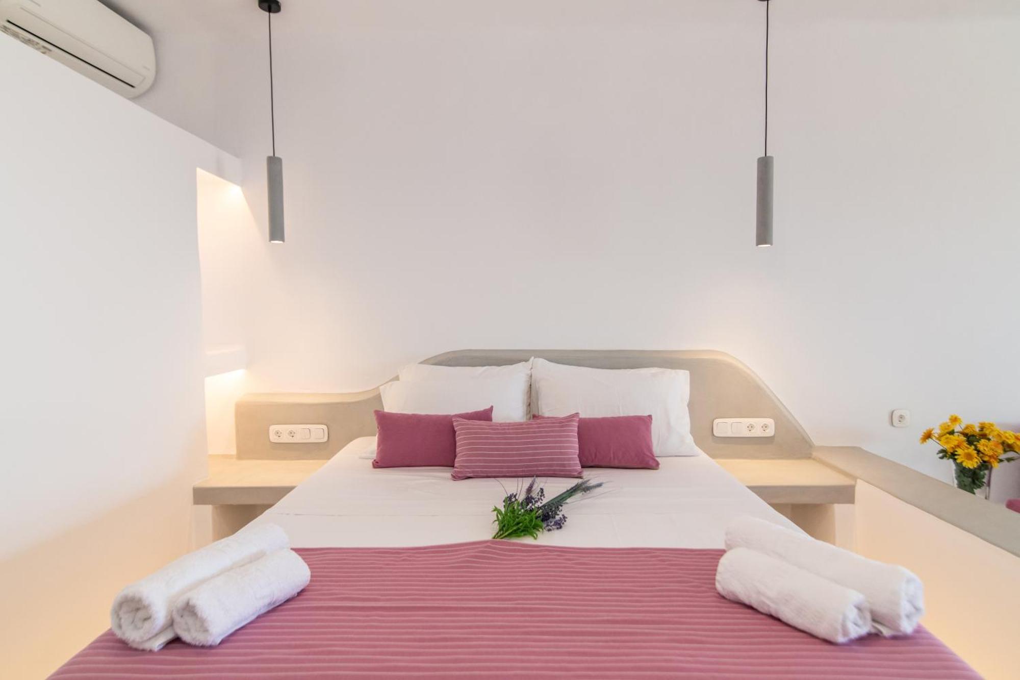 Παράθυρο στο Αιγαίο 2 - Small Suites Τήνος Δωμάτιο φωτογραφία