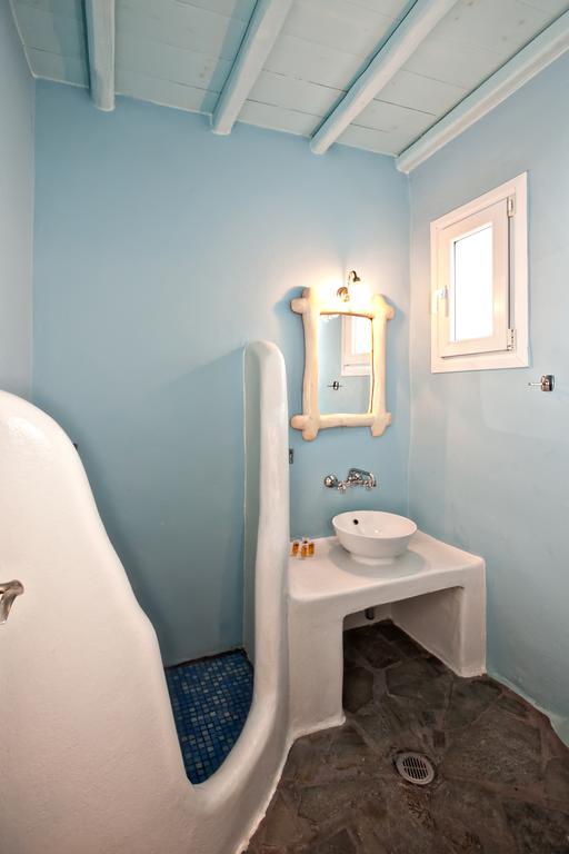 Παράθυρο στο Αιγαίο 2 - Small Suites Τήνος Δωμάτιο φωτογραφία