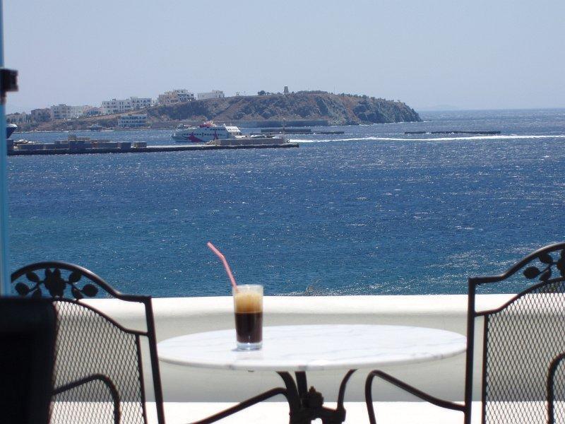 Παράθυρο στο Αιγαίο 2 - Small Suites Τήνος Δωμάτιο φωτογραφία